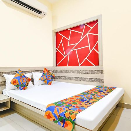 Fabexpress Blue Star Hotel Ujjain Exterior foto